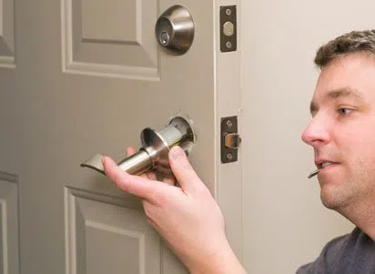 North Smithfield Locksmith Service North Smithfield, RI 401-856-9190 - 16a-24-Hour-Locksmith
